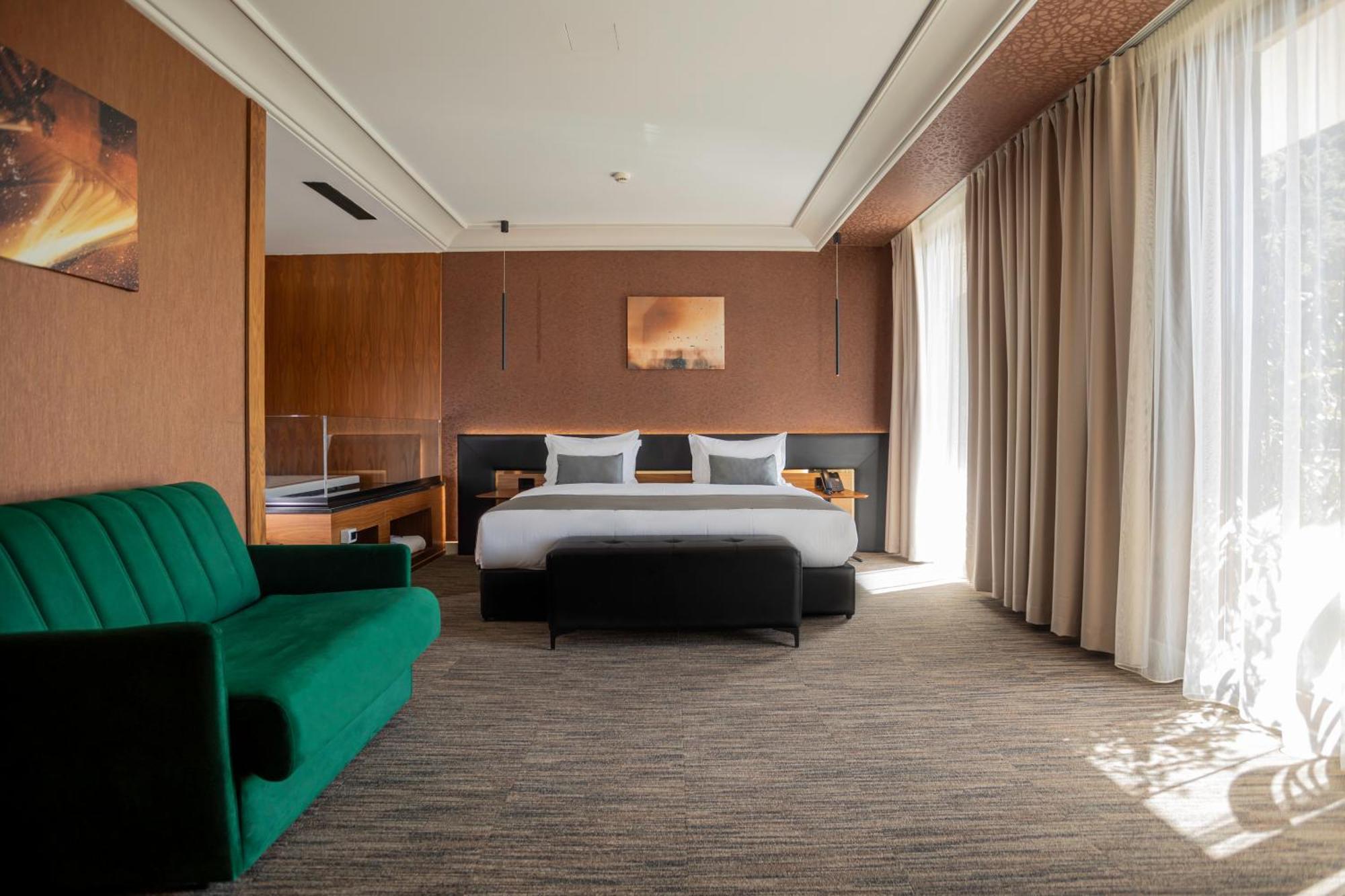 Select Hill Resort Linze Buitenkant foto